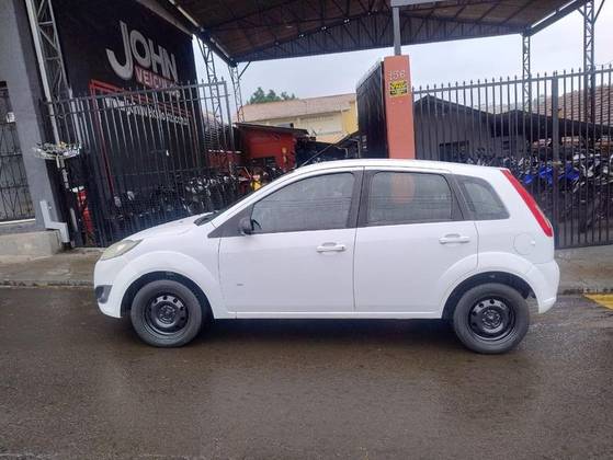 FORD FIESTA 1.6 ROCAM SE 8V FLEX 4P MANUAL